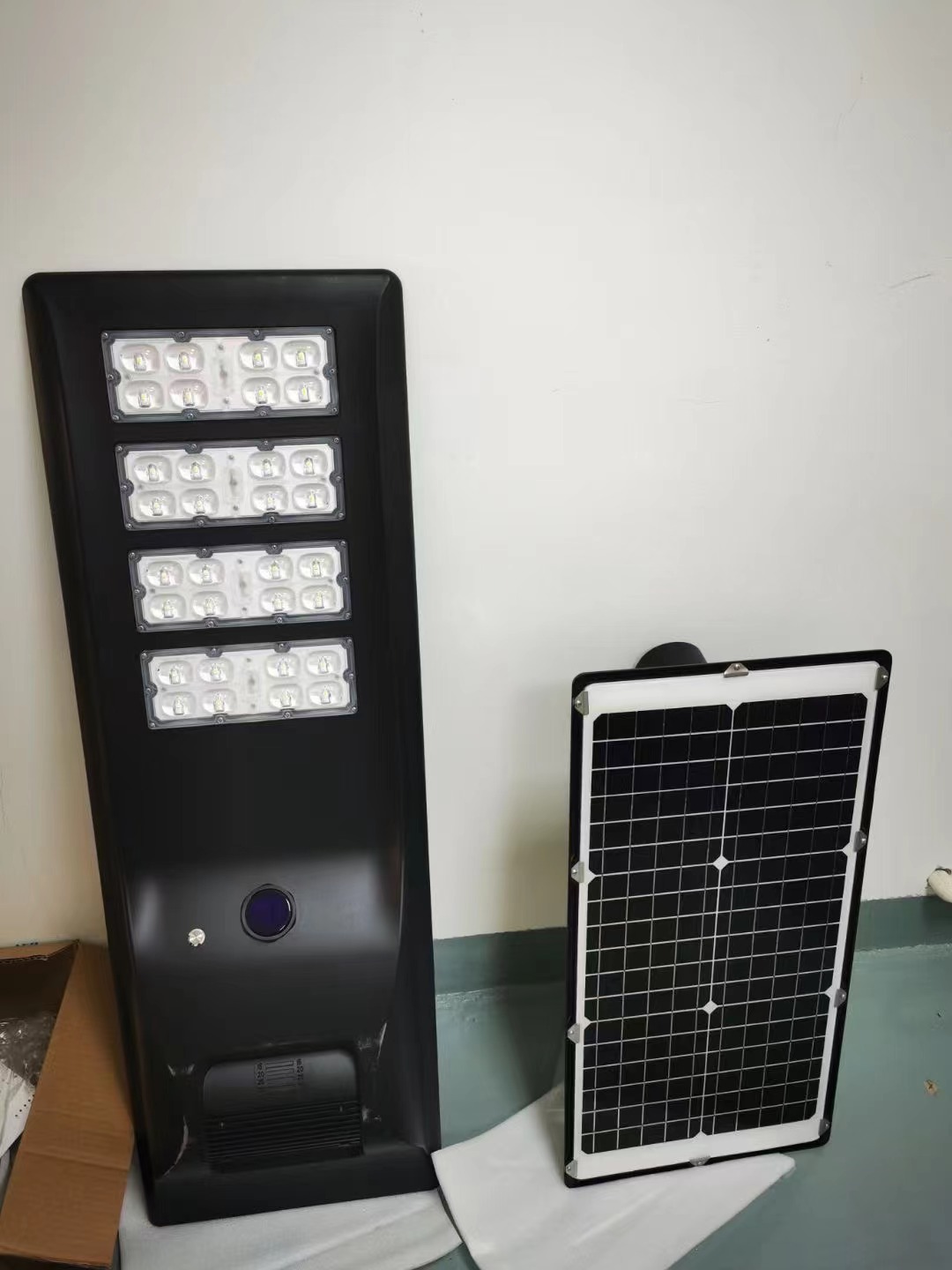 solar LED light sample