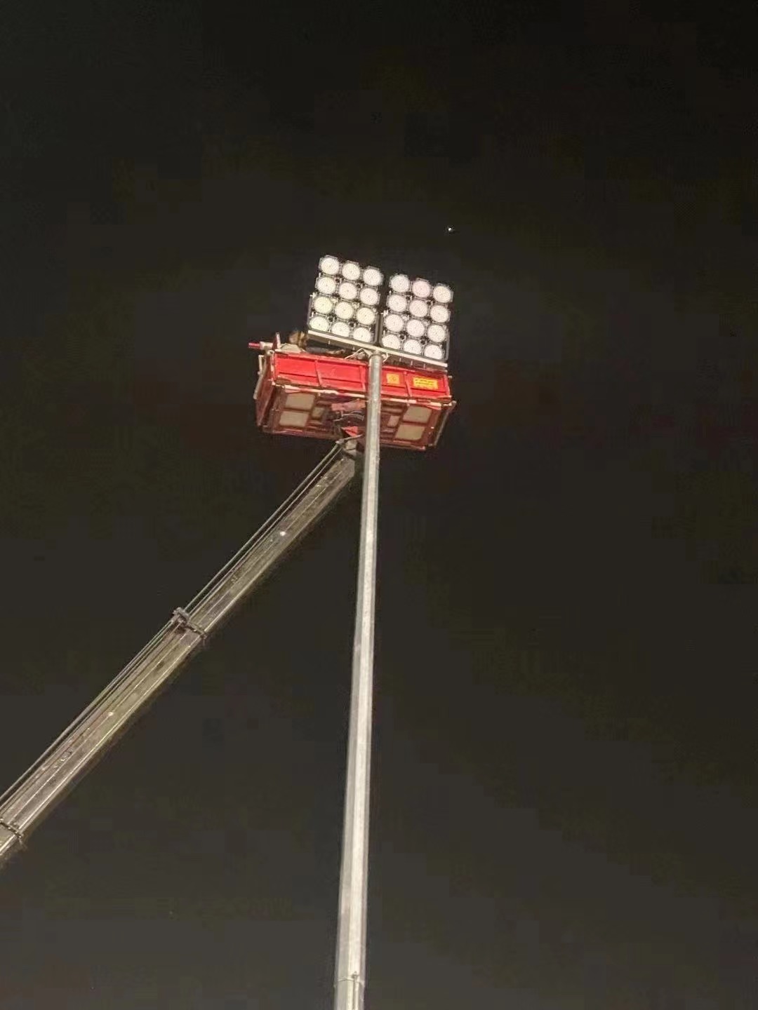 stadium floodlight