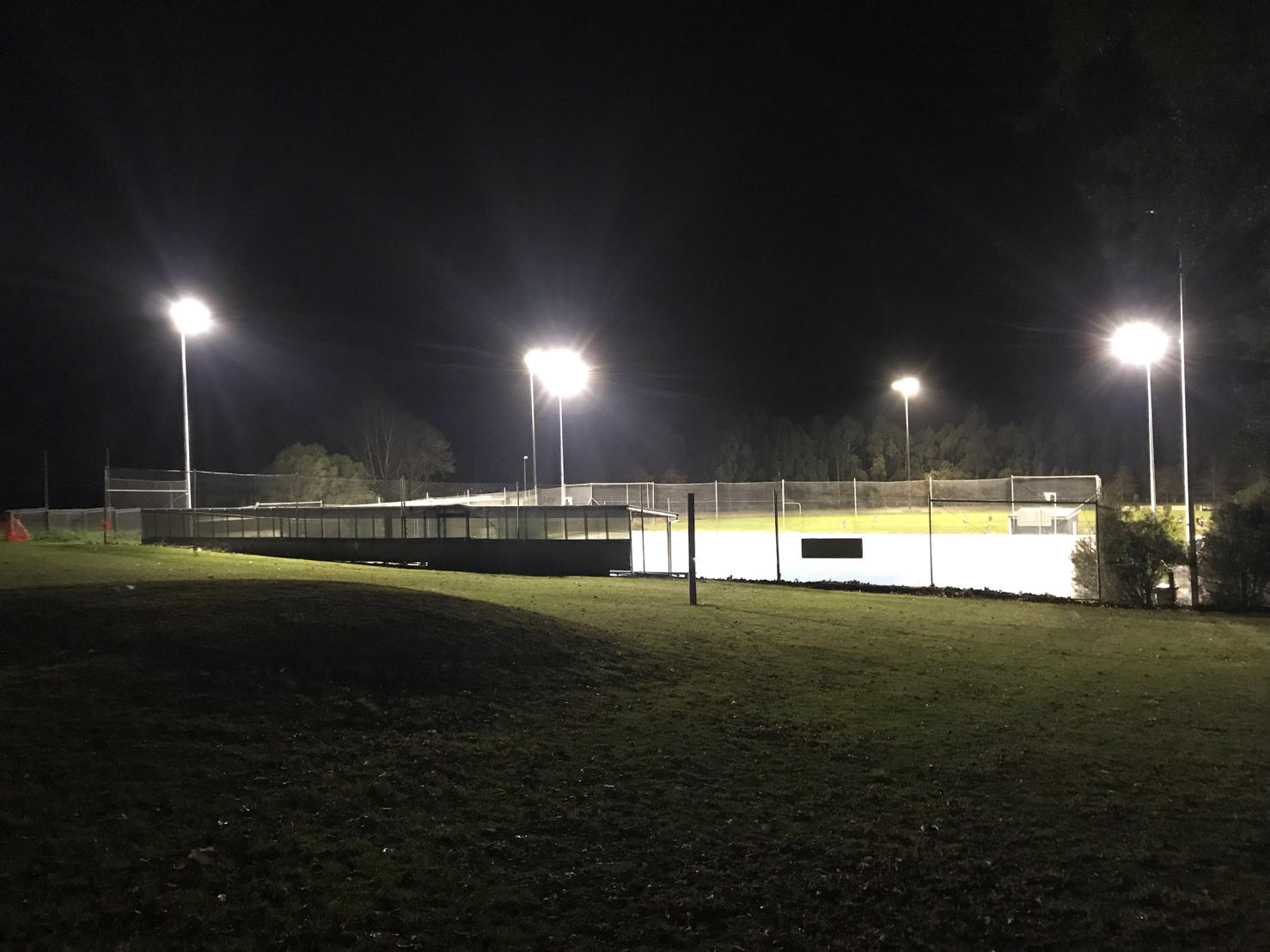 floodlight tennis