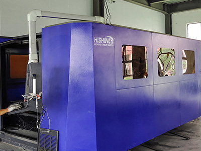 Laser cutting machine