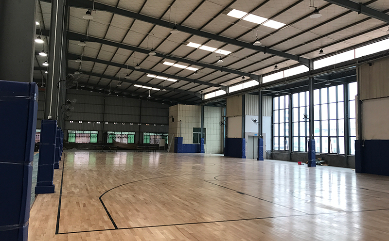 LED UFO High Bay Light 100w used for basketball court in Singapore