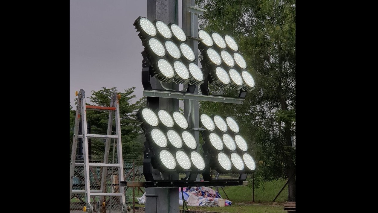 What are the advantages of high pole lights?