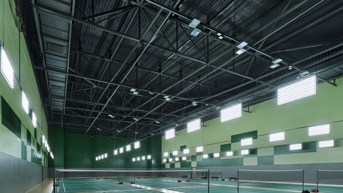 How Much Illumination Does an Indoor Badminton Court Need?