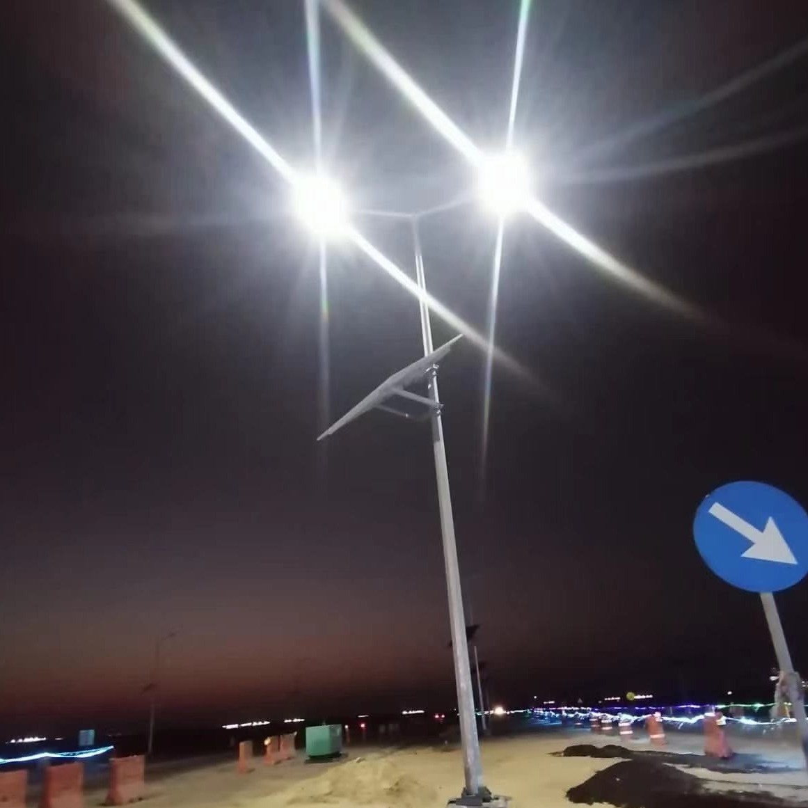 2000шт 200W Hi-Slim Street Light в MIP-upgrade-Tanajib-Roads-Saudi-Aramco