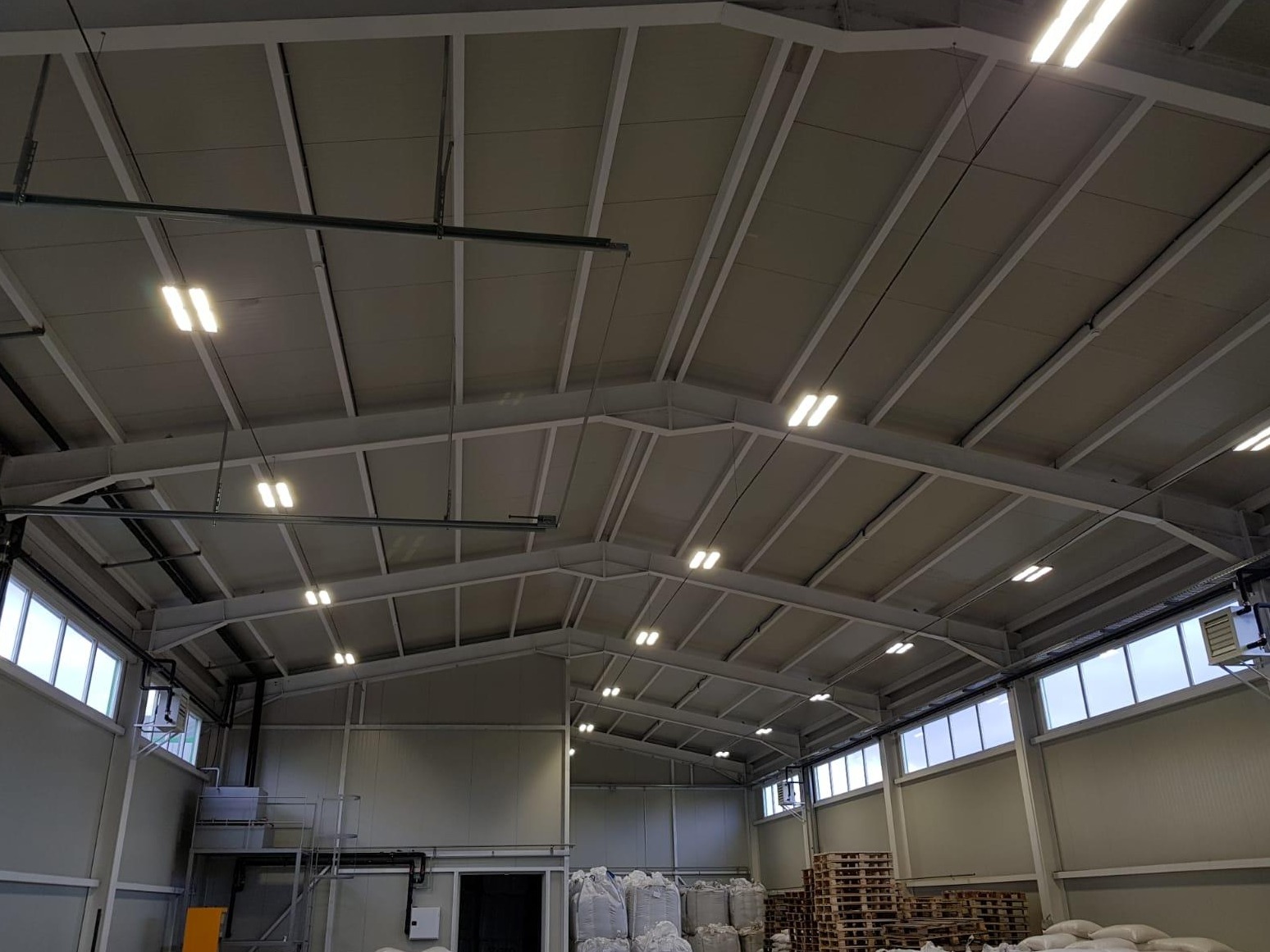 The Top Factors to Consider When Selecting High Bay Lights