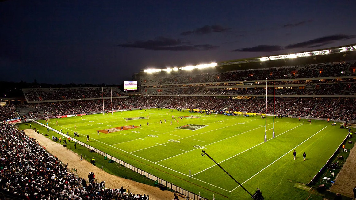 Advantages of Choosing LED Stadium Lights for Sports Lighting