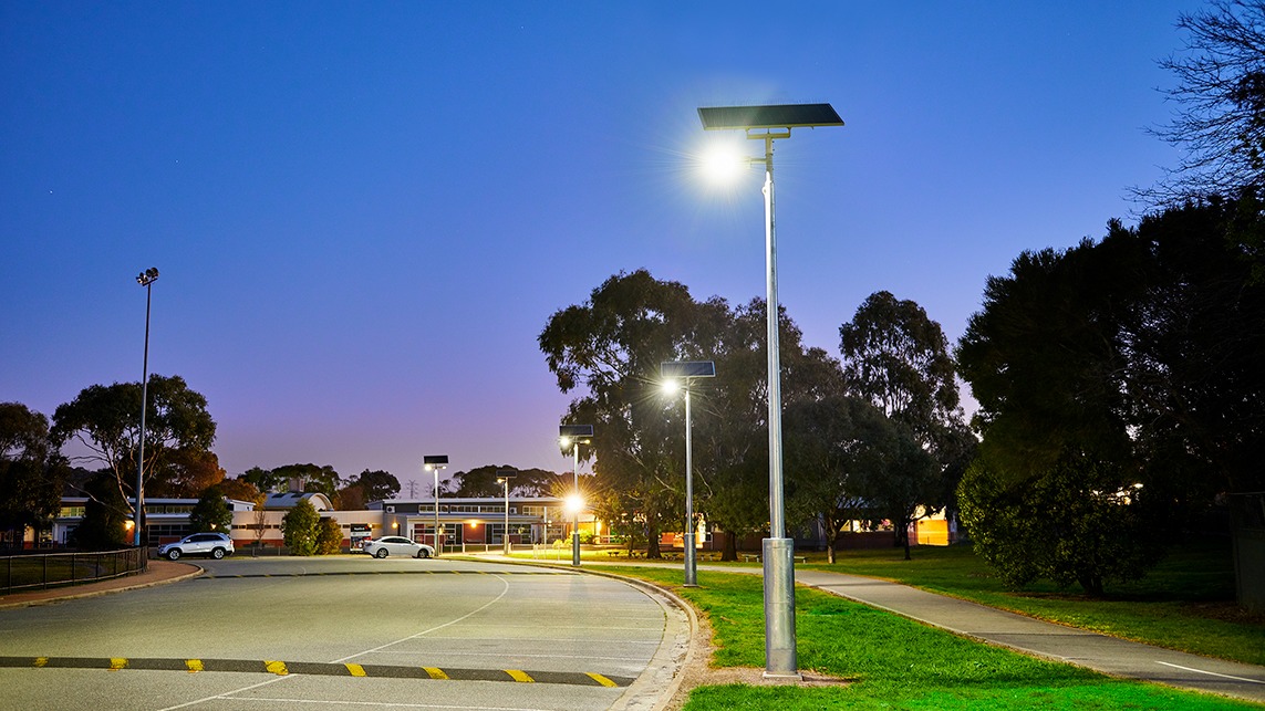 Calculation Method for Battery Capacity Allocation of Solar Street Lights